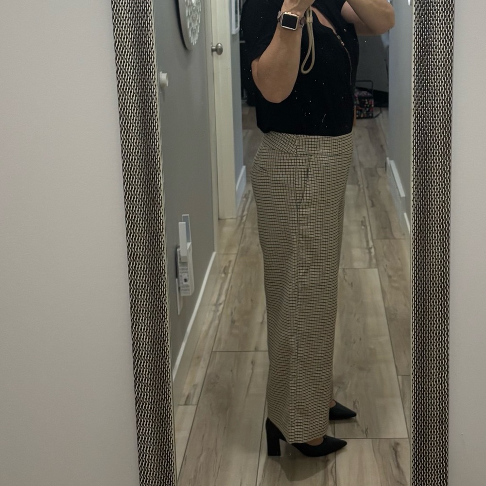 LOFT Beige and Black Check Cropped Pants